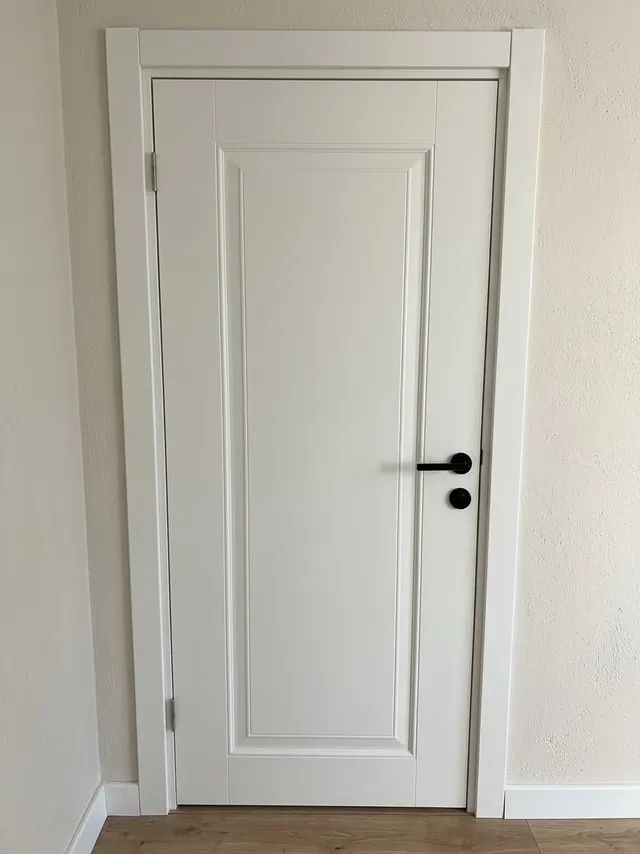 Krem Beyaz tek tablalı kapı